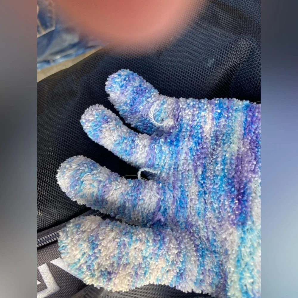 Girls Columbia blue green white stripe fuzzy snow winter gloves one size